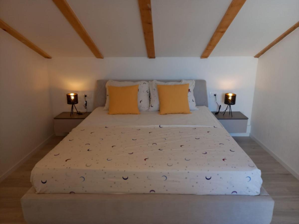Seaview Suites Ondina Komiža Εξωτερικό φωτογραφία