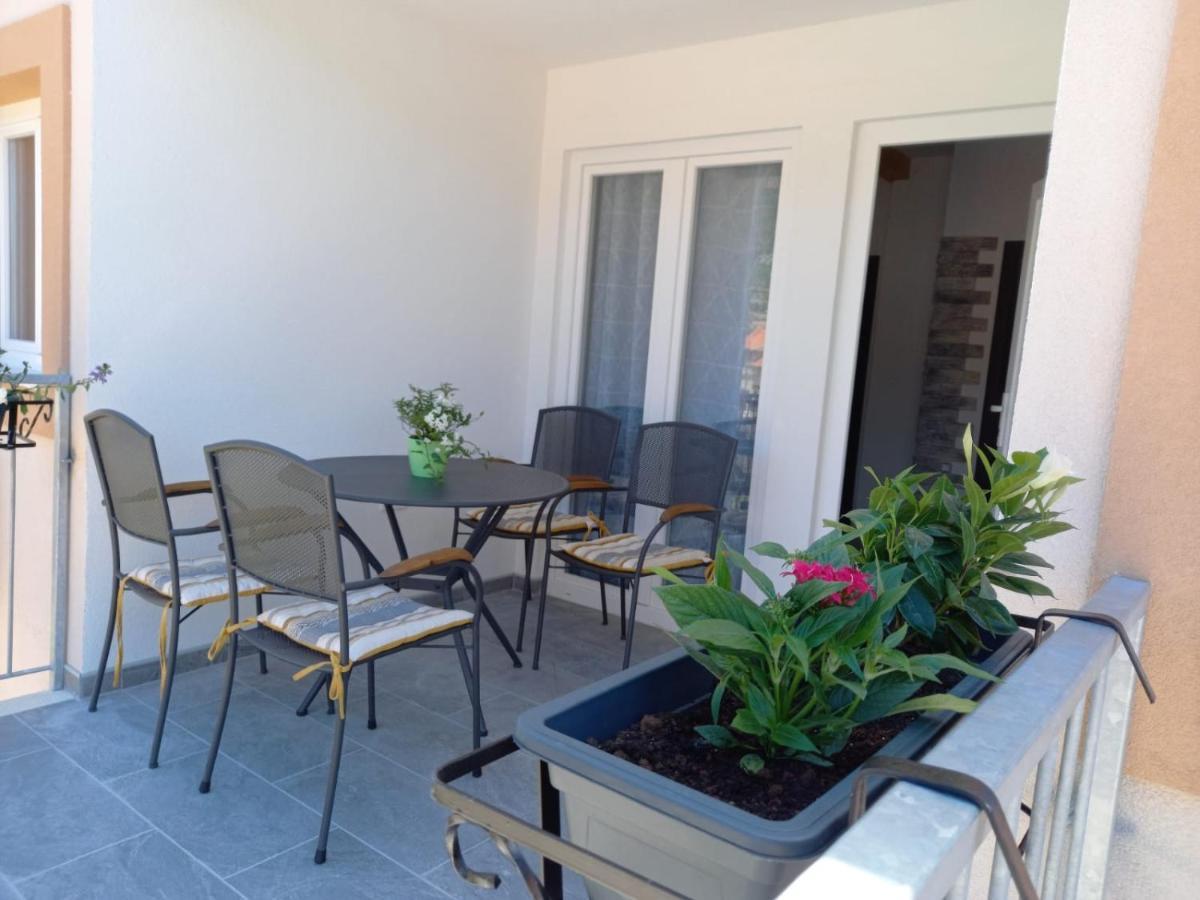 Seaview Suites Ondina Komiža Εξωτερικό φωτογραφία