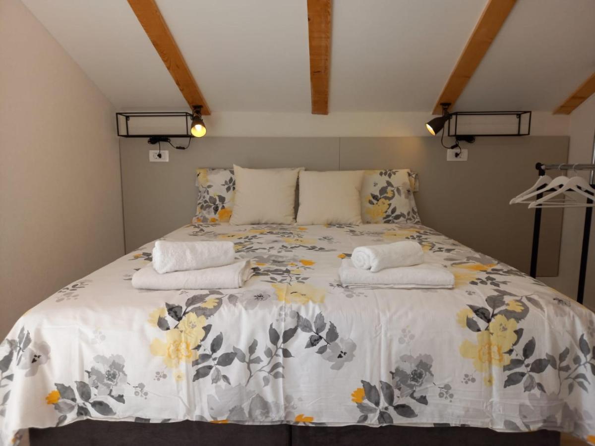 Seaview Suites Ondina Komiža Εξωτερικό φωτογραφία