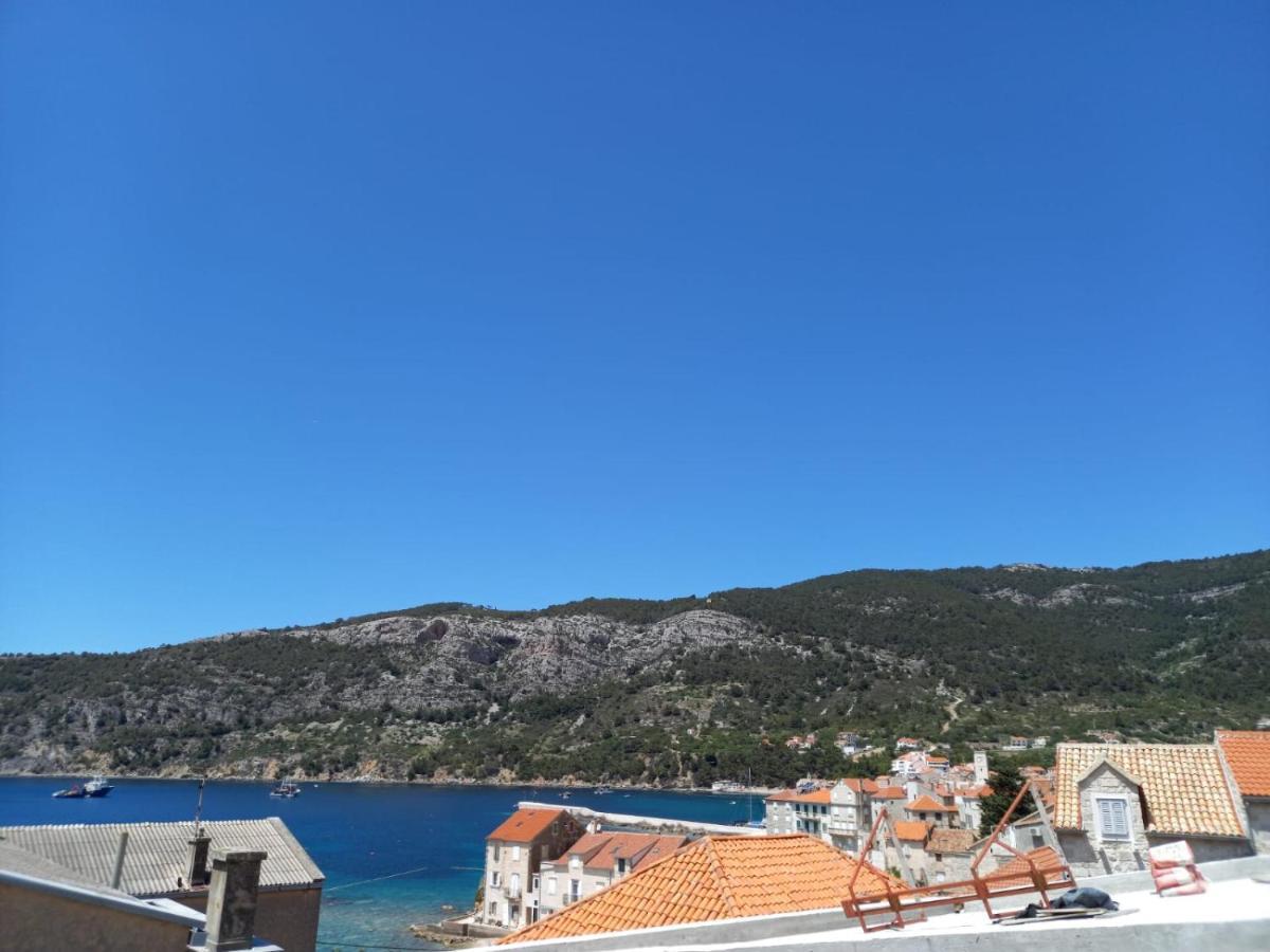 Seaview Suites Ondina Komiža Εξωτερικό φωτογραφία