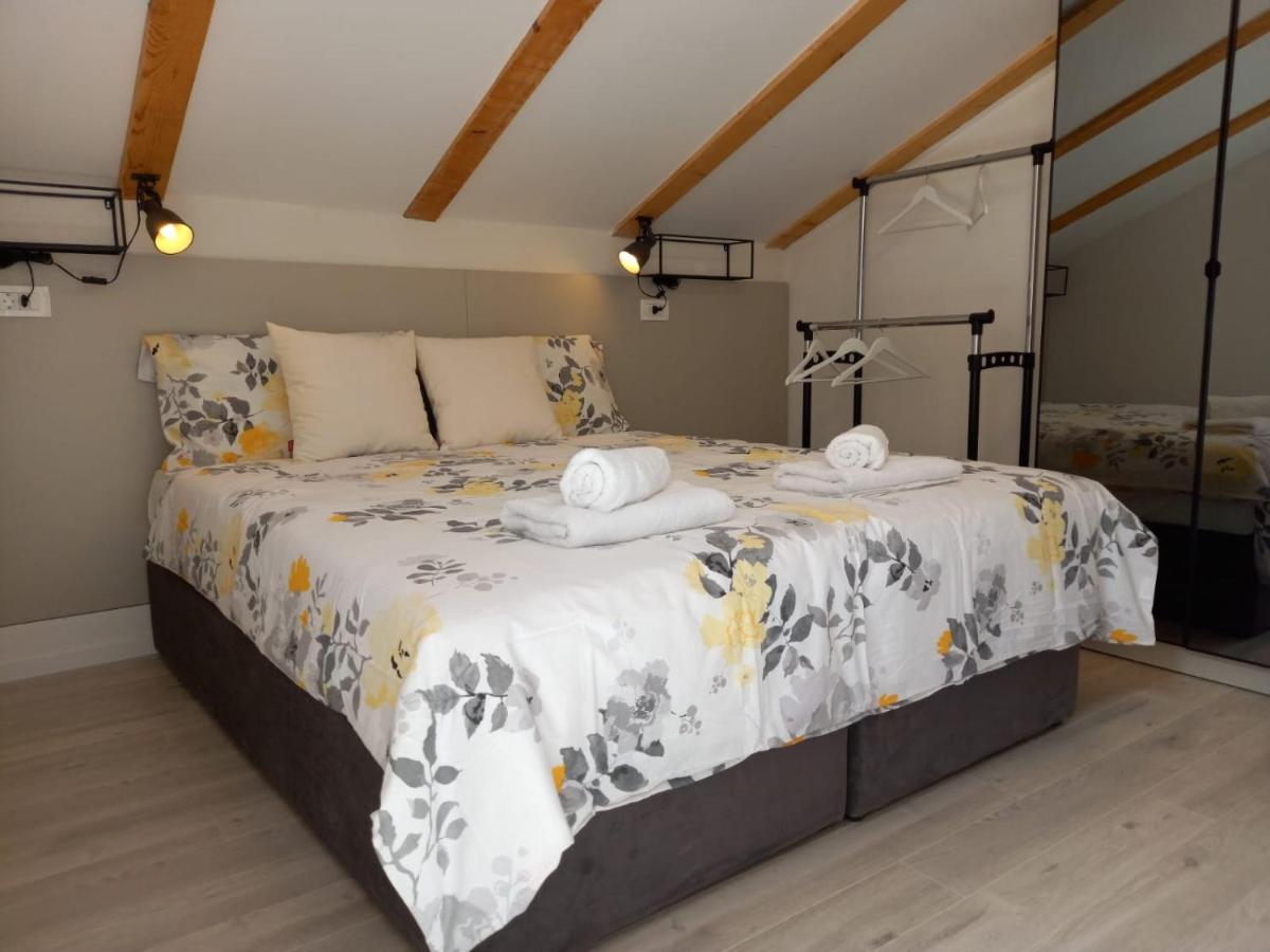 Seaview Suites Ondina Komiža Εξωτερικό φωτογραφία