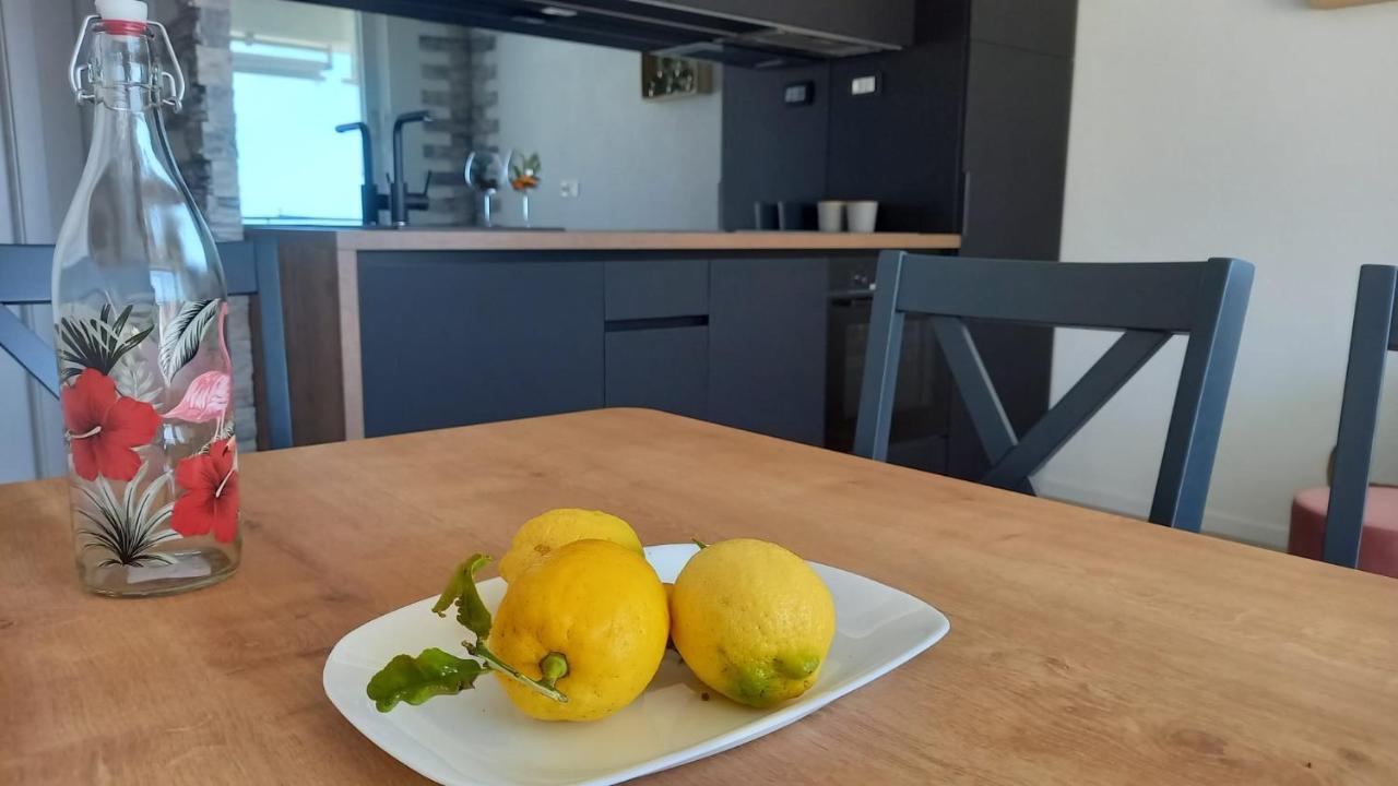 Seaview Suites Ondina Komiža Εξωτερικό φωτογραφία